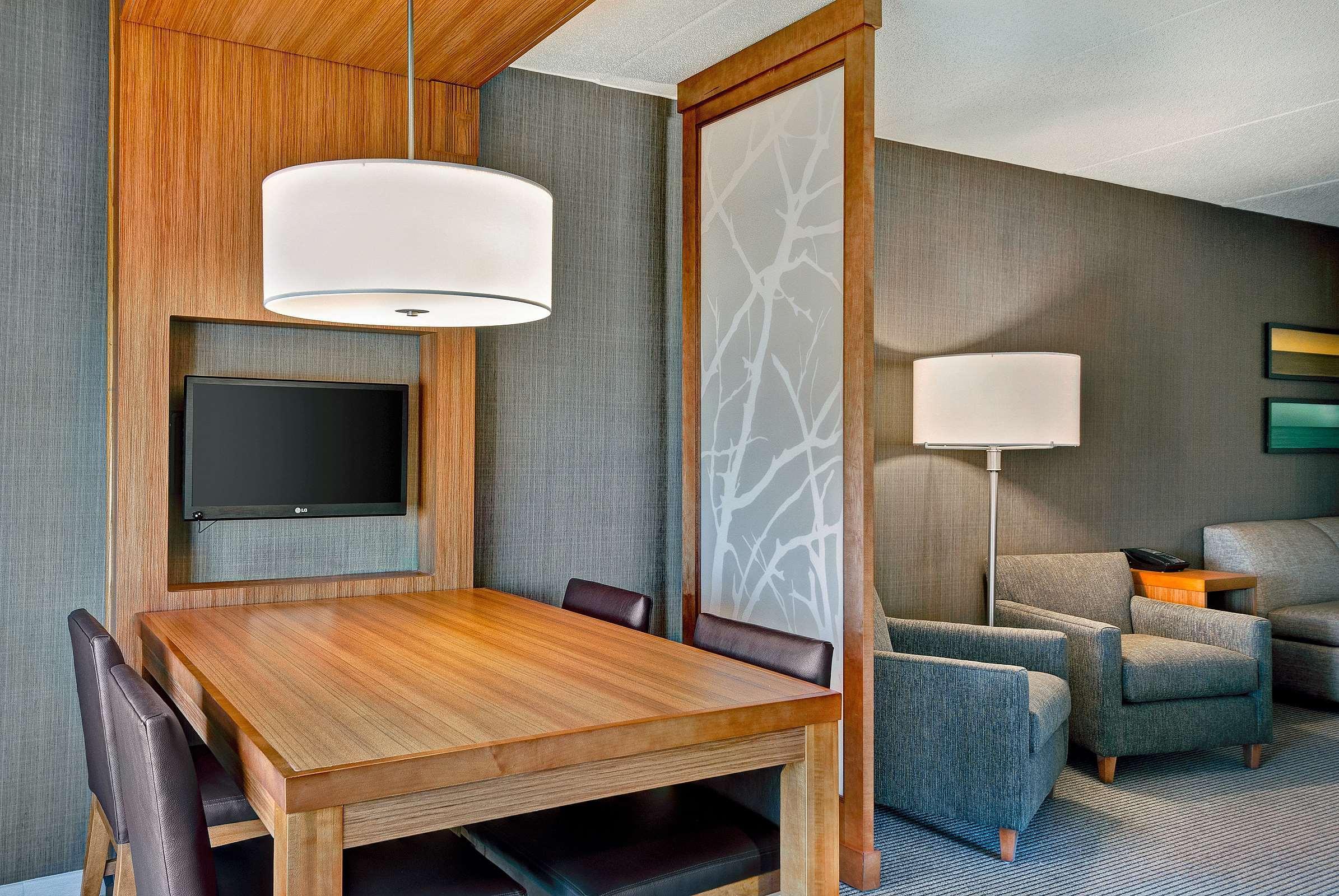 Hyatt Place Fredericksburg At Mary Washington Bagian luar foto
