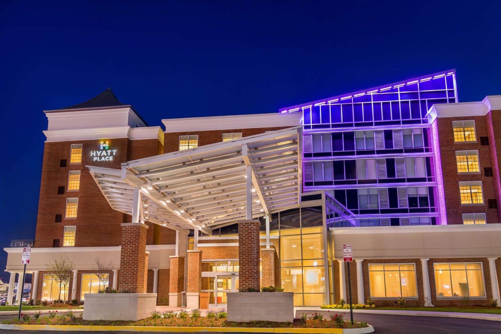 Hyatt Place Fredericksburg At Mary Washington Bagian luar foto
