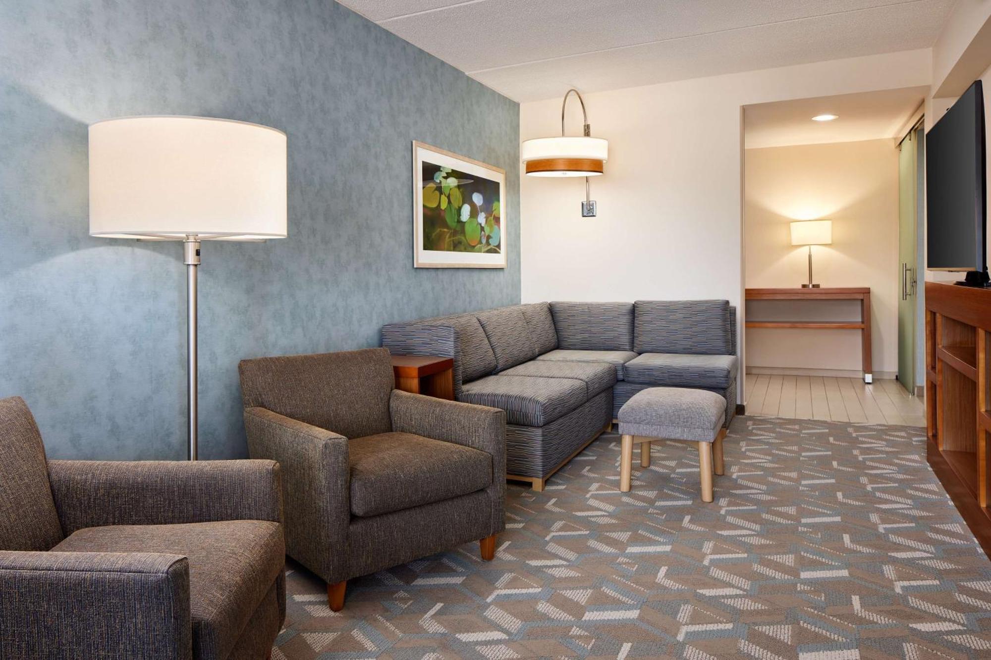Hyatt Place Fredericksburg At Mary Washington Bagian luar foto
