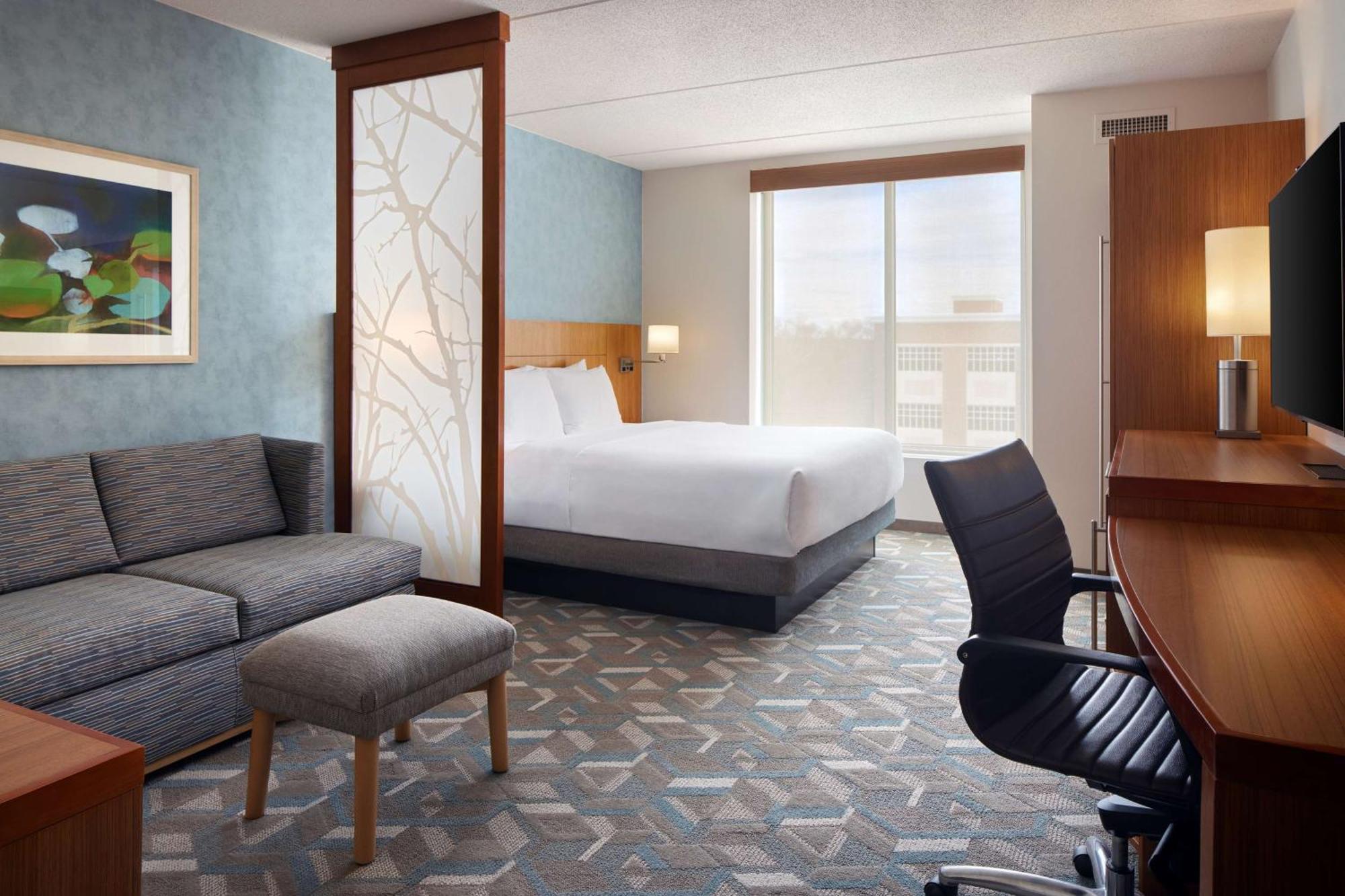 Hyatt Place Fredericksburg At Mary Washington Bagian luar foto